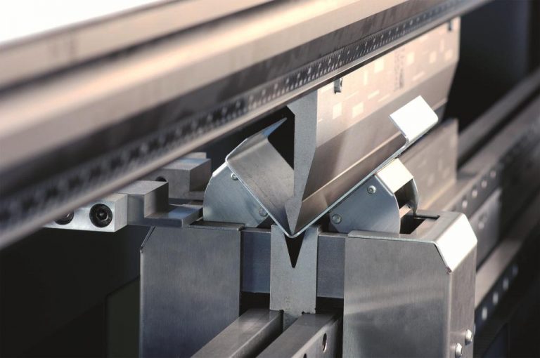 Гибка металла.