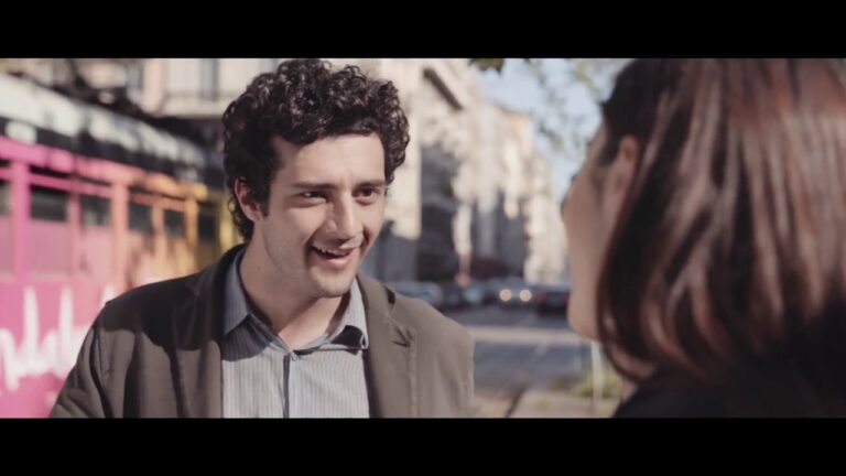 Смартфонный чехол Mokase получил встроенную кофемашину